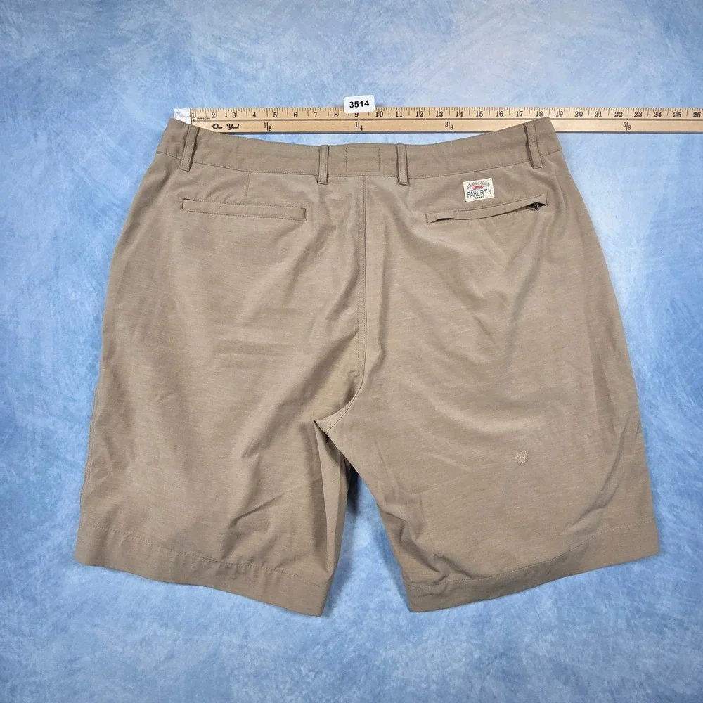 Faherty All Day Shorts Mens 36 Khaki Tan Hybrid Stretch Recycled Water Shorts